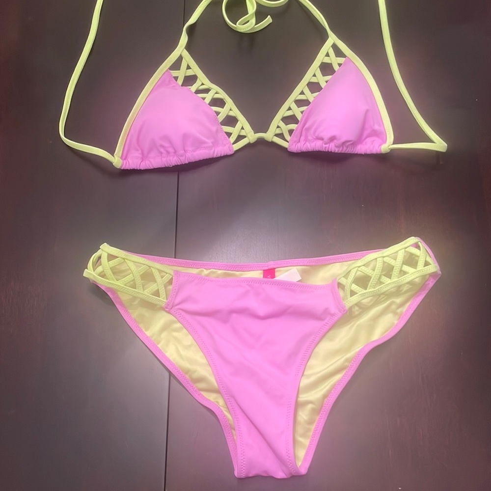 Victoria’s Secret Bikini- NWOT